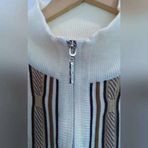 Vintage men's quarter zip cream brown color pullover Sweaters